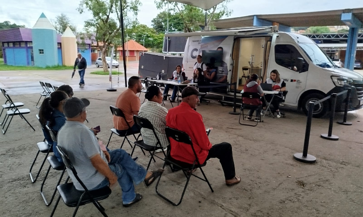 CDHU Móvel chega a Piedade com serviços gratuitos