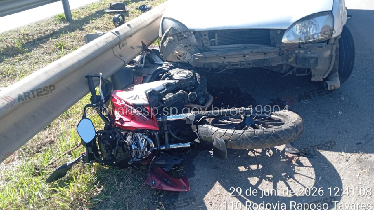 Motociclista morre atropelado na Raposo Tavares