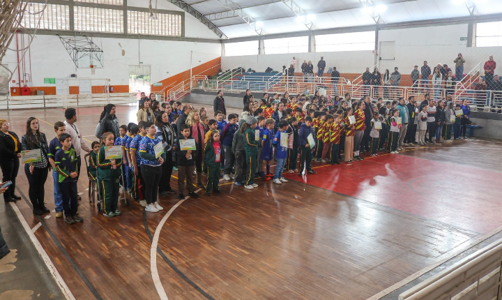Premiação das Olimpíadas Estudantis reúne mais de 600 alunos em Piedade