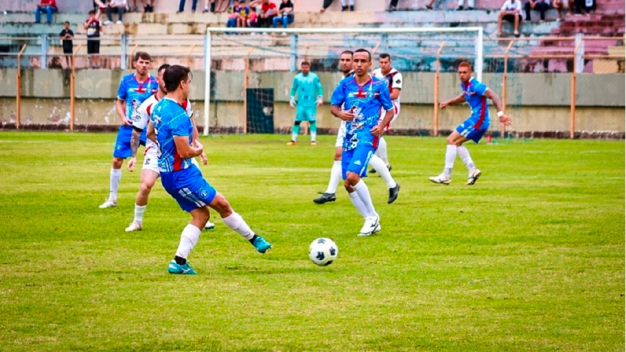 Semifinais da Várzea em Piedade terão quatro jogos neste domingo