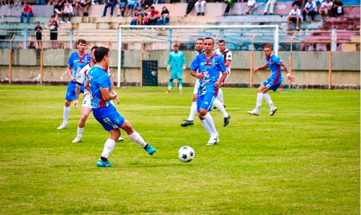 Semifinais da Várzea em Piedade terão quatro jogos neste domingo