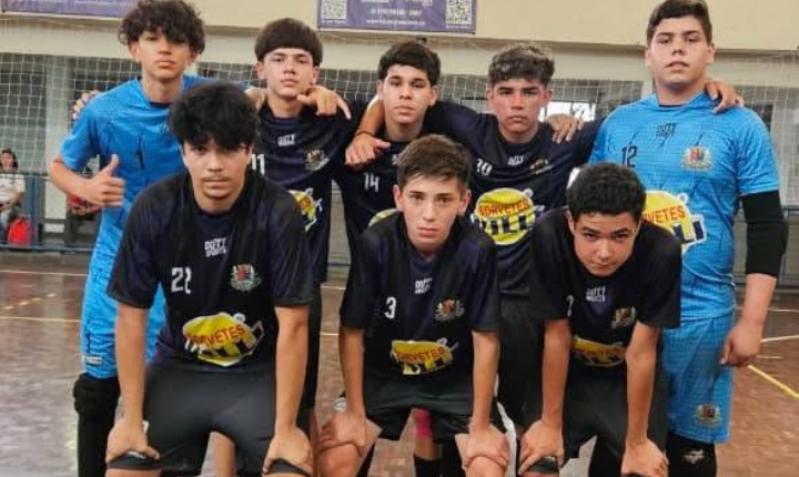 Sub-15 de Piedade está na final do Interkids