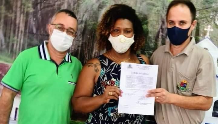 A rede municipal de educação recebeu hoje (1) o reforço de mais 30 profissionais da educação
