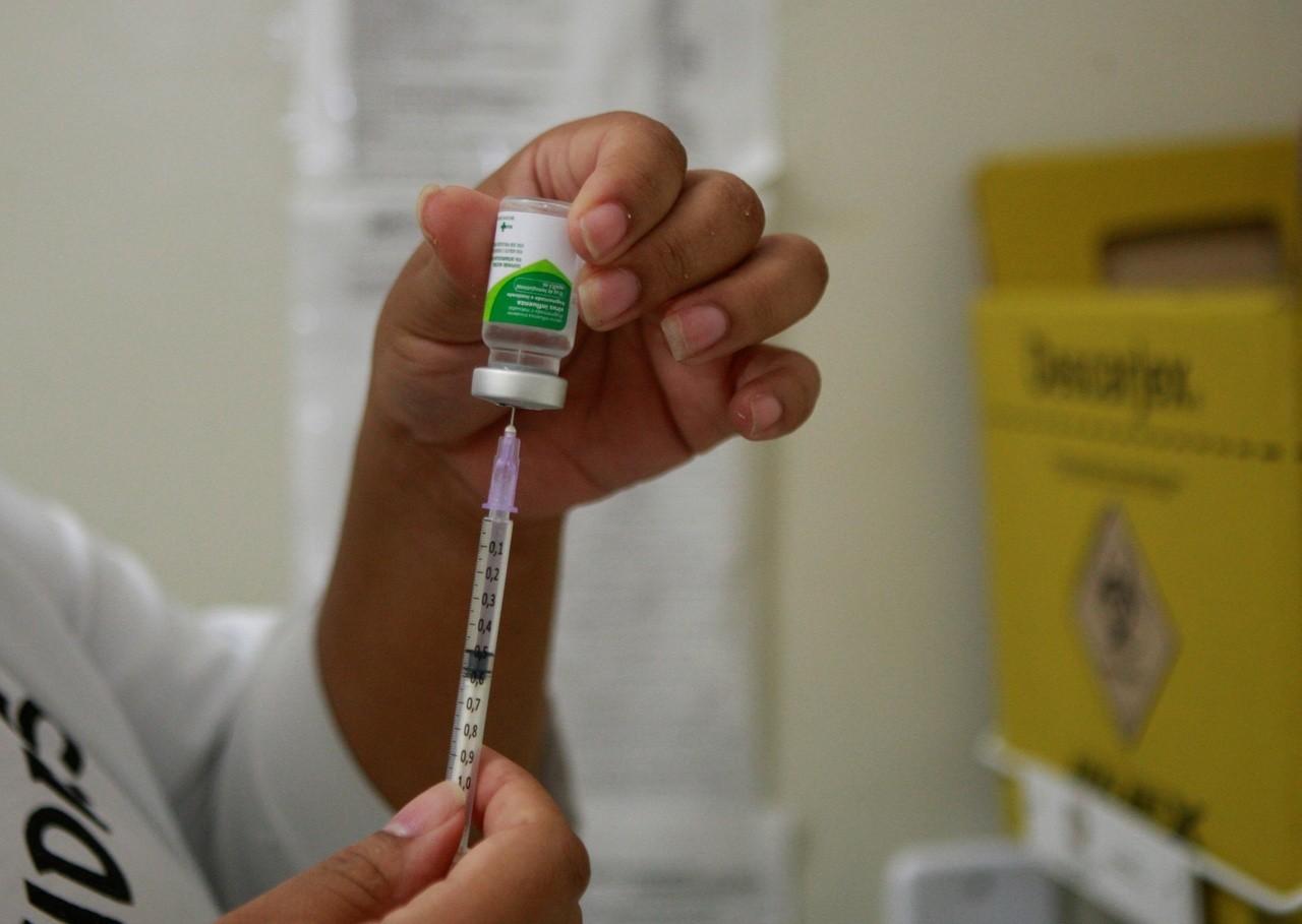 Campanha nacional de vacinação contra a gripe começa em 4 de abril
