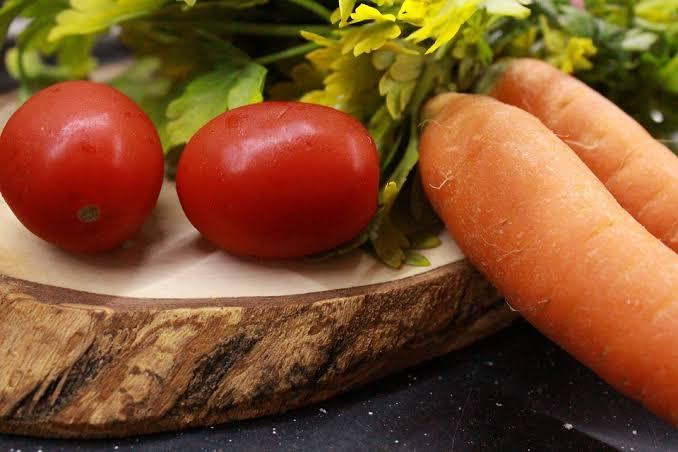 Preços de tomate, cenoura e mais itens ficam em alta nos Ceasas do Brasil