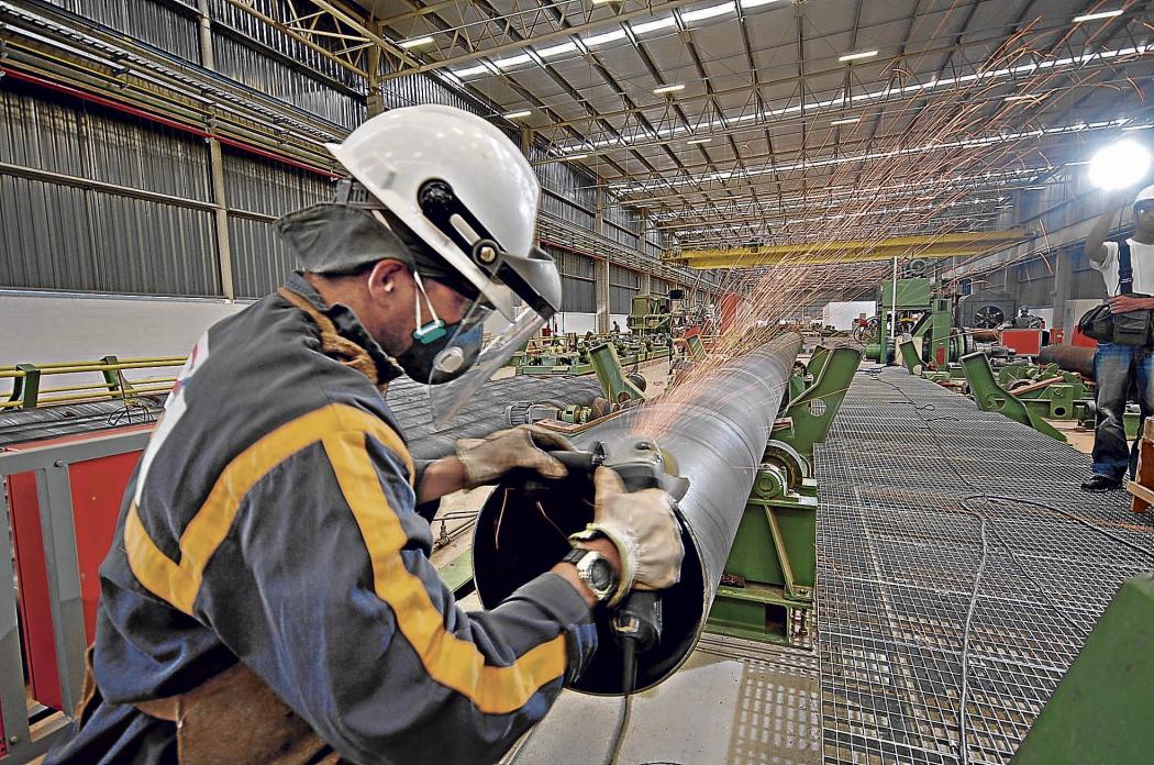 Produção industrial cresce em 11 dos 15 locais pesquisados pelo IBGE