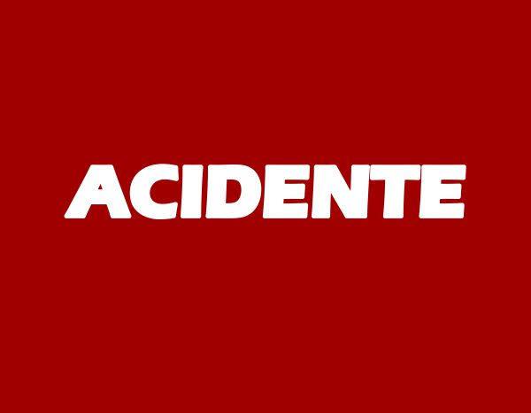 Carro cai em barranco em rodovia de Piedade