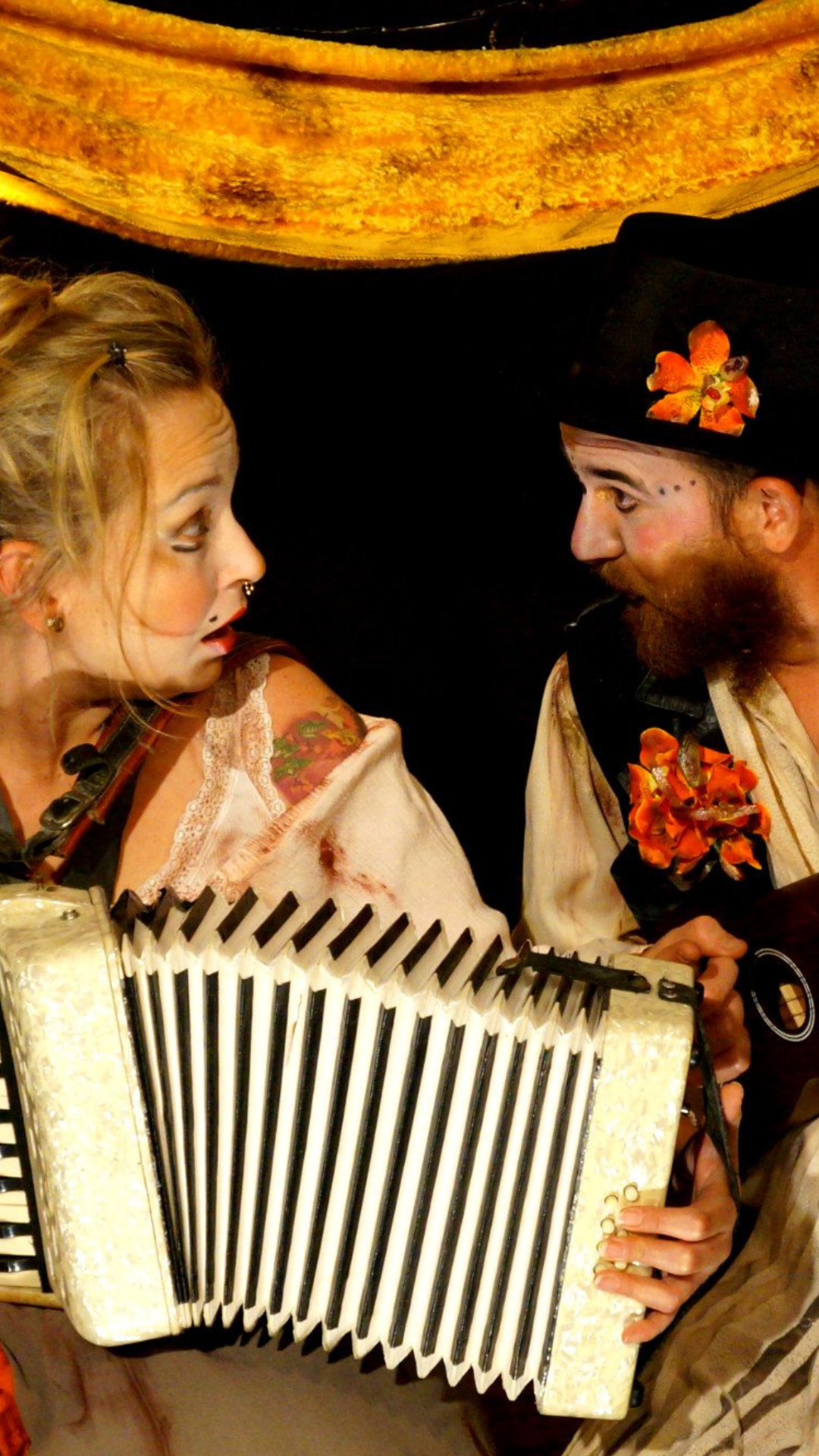 Cariocão recebe espetáculo teatral “Rapunzel, uma história pra mais de metro”