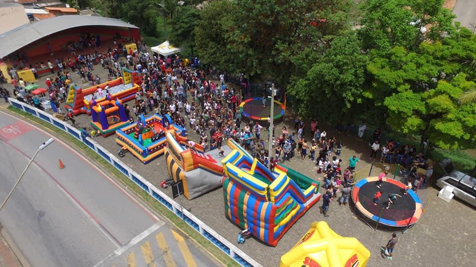 Festa de Dia das Crianças no Palco da Vila Maria ocorre nesta quarta (12), a partir das 9h
