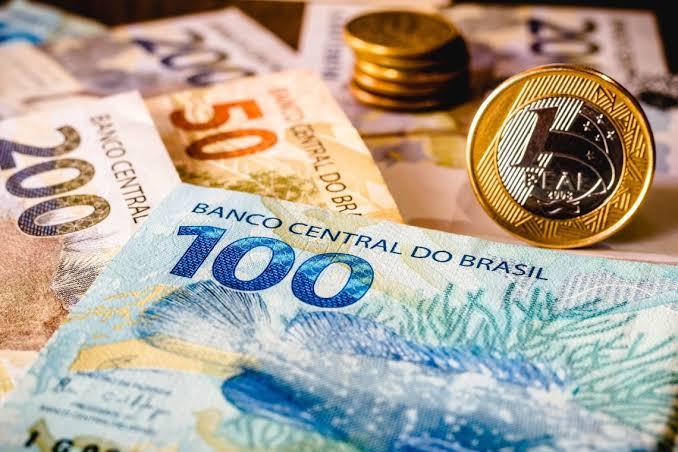 Tesouro paga R$ 725,64 milhões em dívidas de estados