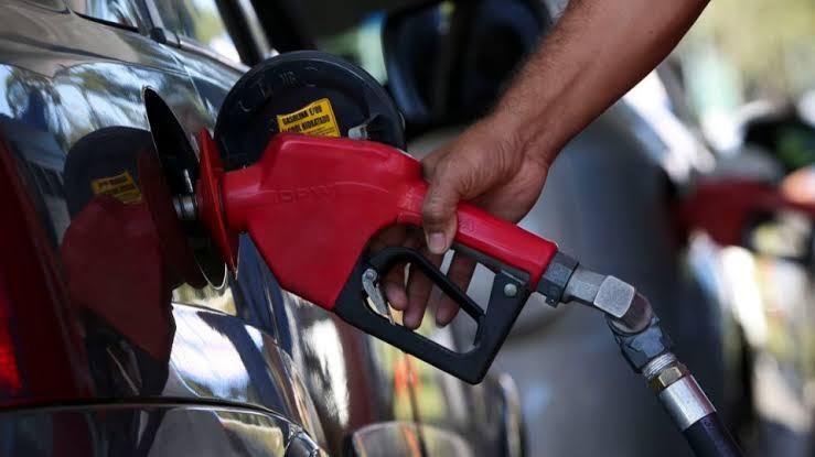 Petrobras aumenta preço de venda de gasolina para as distribuidoras