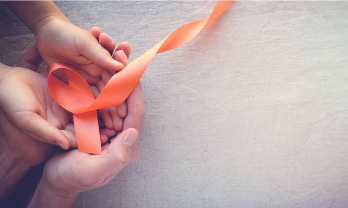 Fevereiro Laranja alerta sobre leucemia e a importância da doação de medula