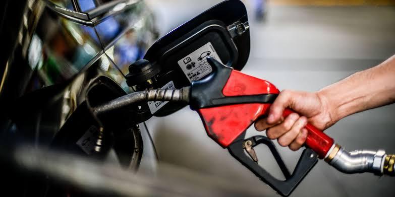 Gasolina e o etanol subirão no fim do mês