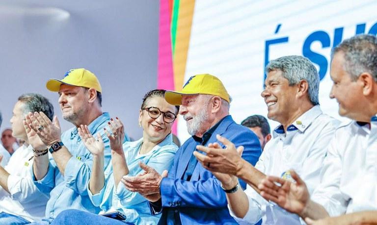 Governo anuncia R$ 7,6 bi para Plano Safra e crédito rural