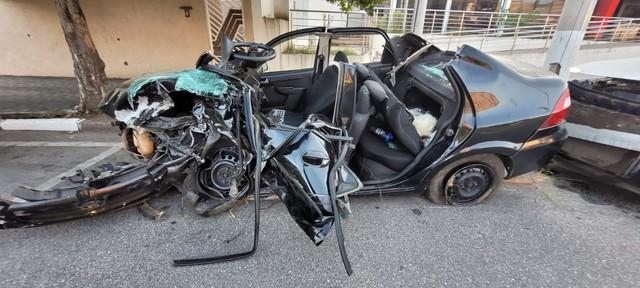 Motorista de carro de luxo que estava foragido após acidente com morte de casal ganha direito de responder em liberdade