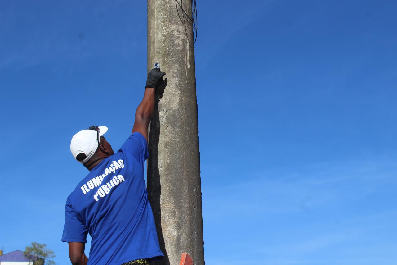 Piedade passa por geomapeamento de postes de iluminação pública para otimizar manutenção