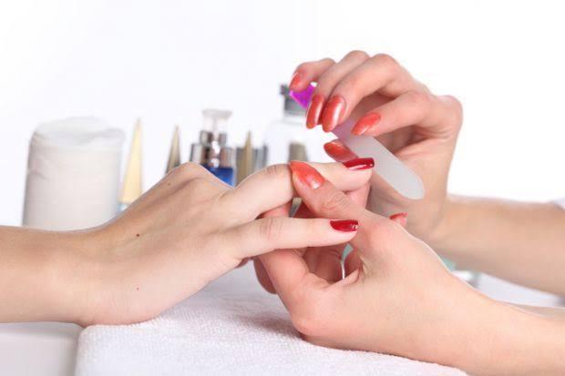 Piedade: Vagas abertas para cursos gratuitos de “Manicure e Pedicure” e “Atendimento e Vendas” 