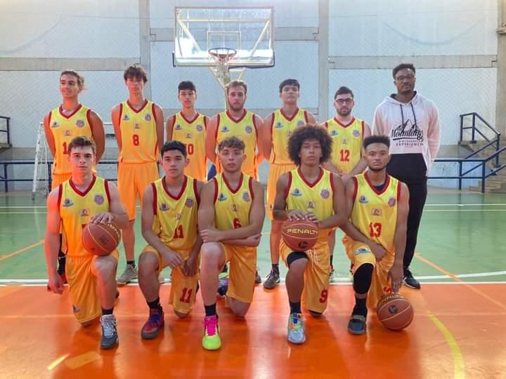 PM Piedade (BASQUETE) domina estreia