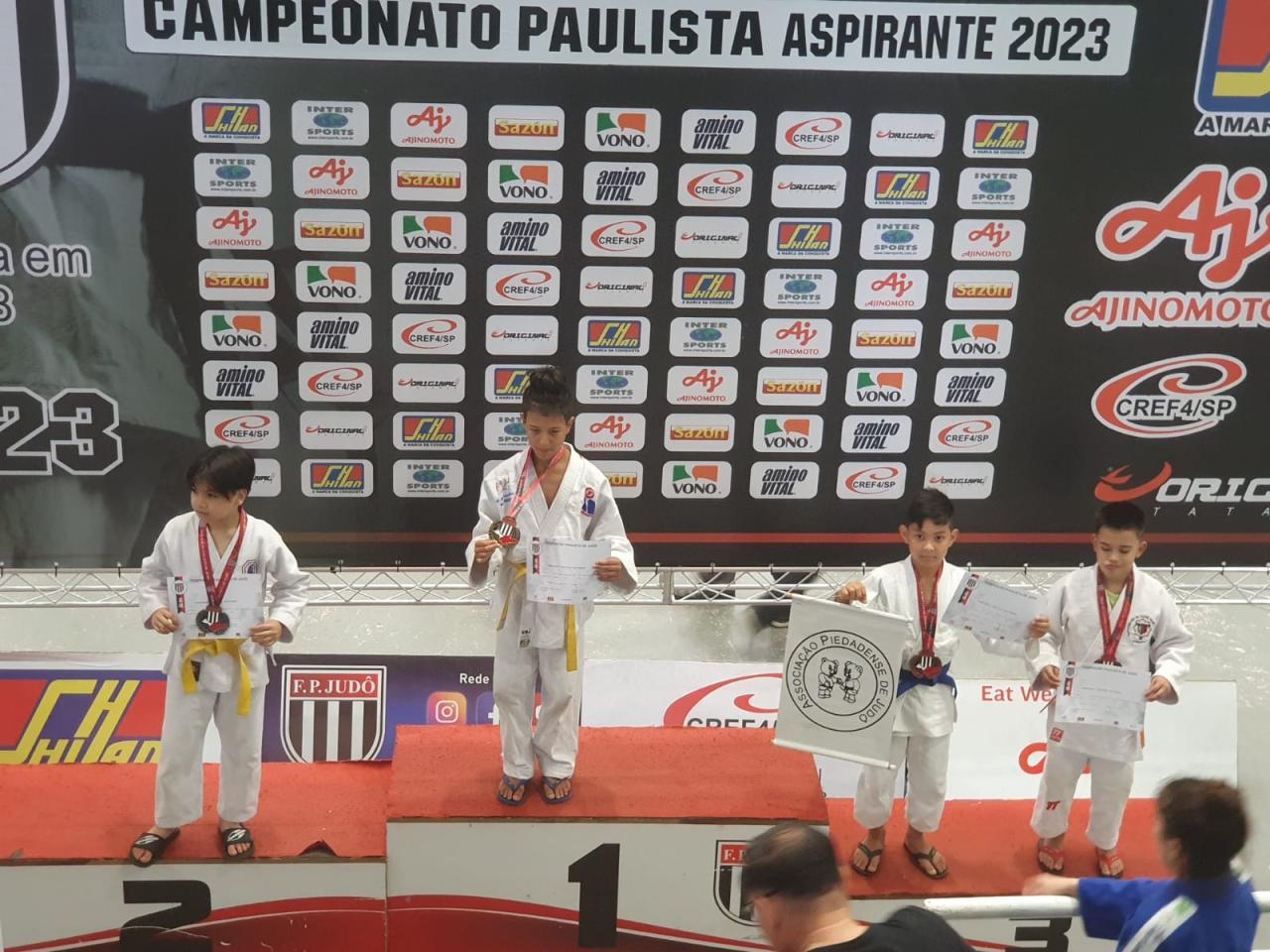 Associação Piedadense de Judô conquista duas medalhas na final do Campeonato Paulista