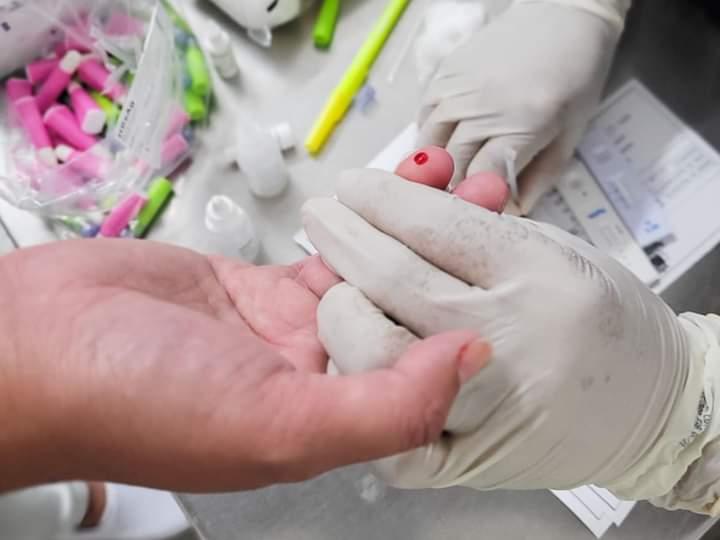 Campanha Outubro Rosa leva prevenção e autocuidado às Unidades de Saúde