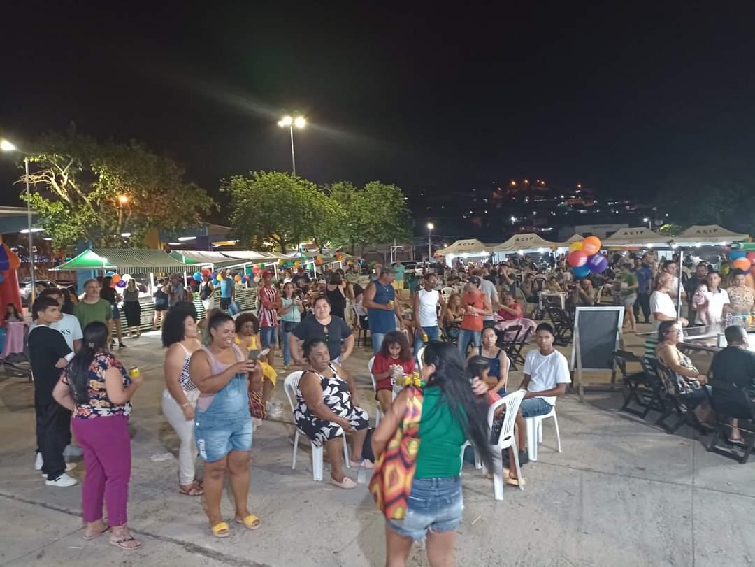 Feira noturna e caravana de Natal iluminarão Piedade nesta Quarta-feira