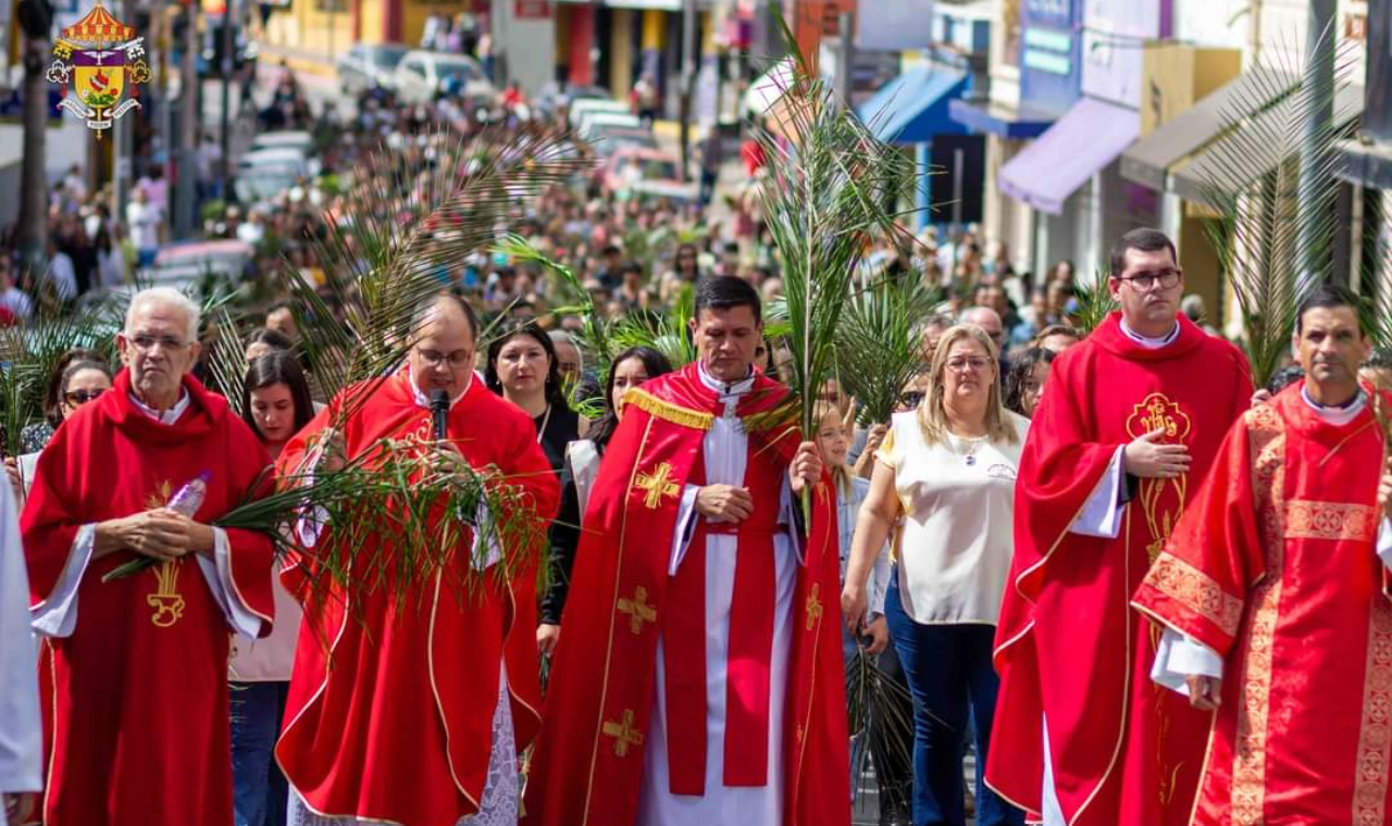 Devotos de Piedade celebram o Domingo de Ramos