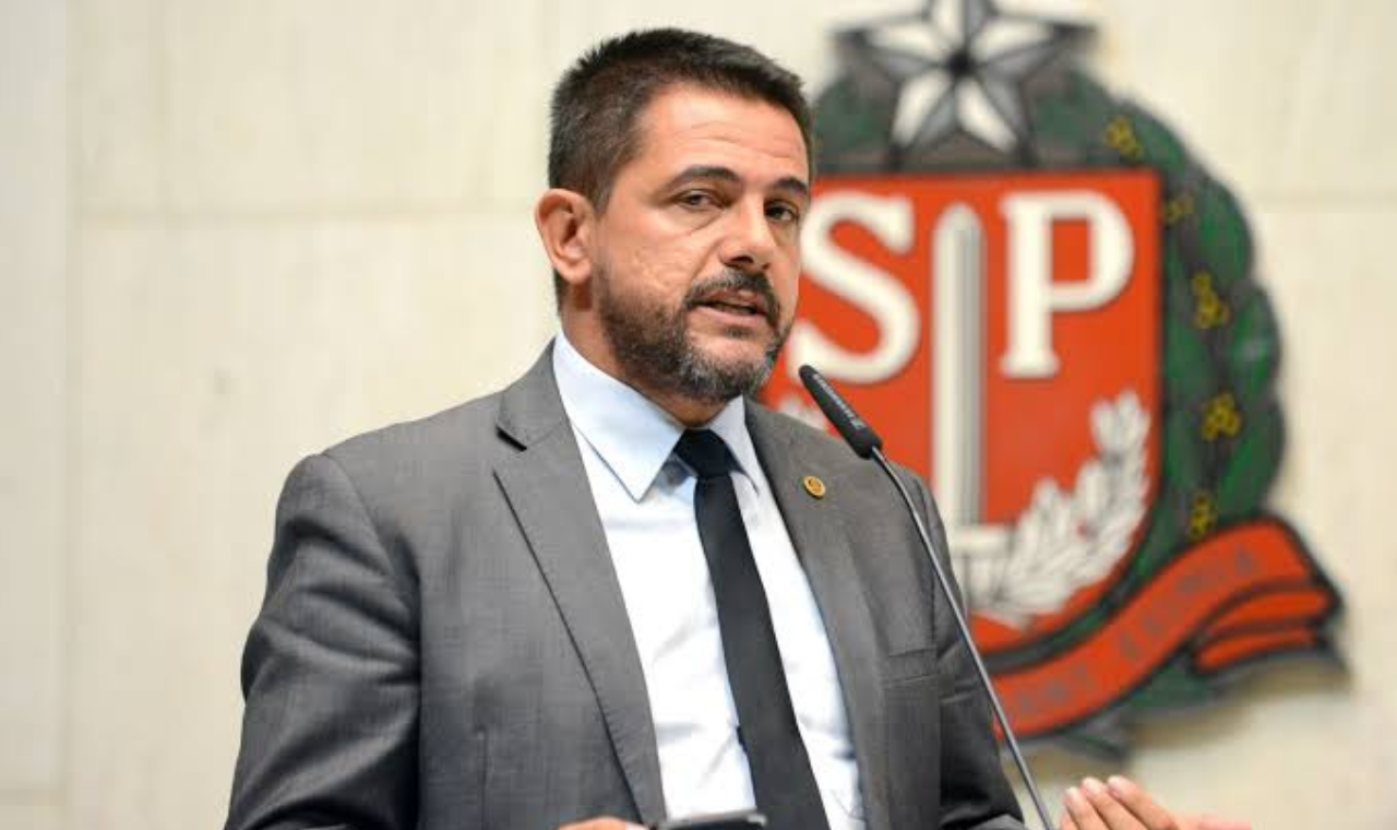 Deputado Danilo Balas destina verba à Santa Casa de Piedade