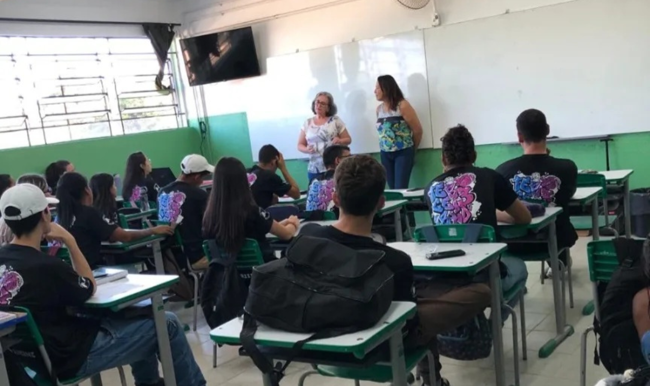 Escola promove reflexão sobre o dia Mundial da conscientização do Autismo