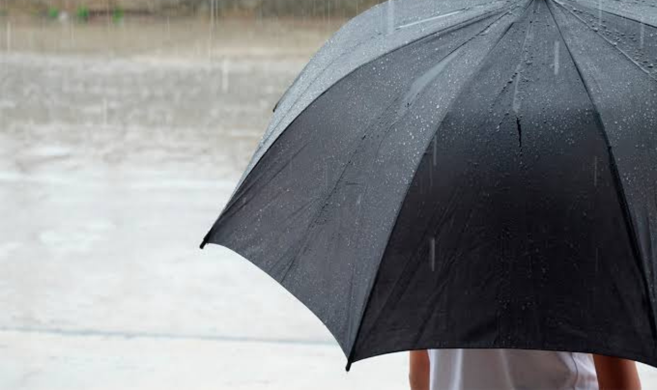 Frente fria traz chuva e queda acentuada de temperatura no estado SP
