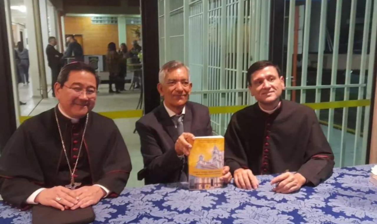 Lançamento de livro celebra cem anos de evangelização em Sorocaba