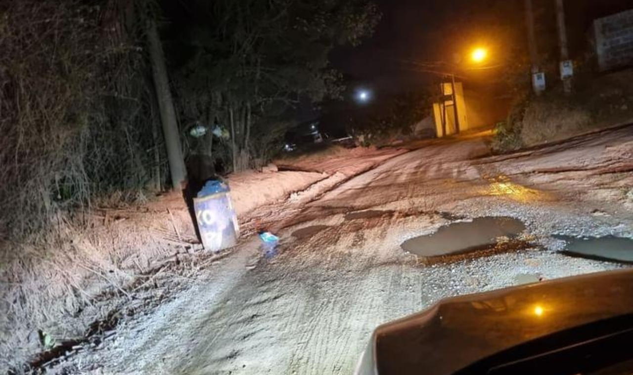 Problemas persistem na rua Laureano Pires de Camargo, no Bairro dos Pintos