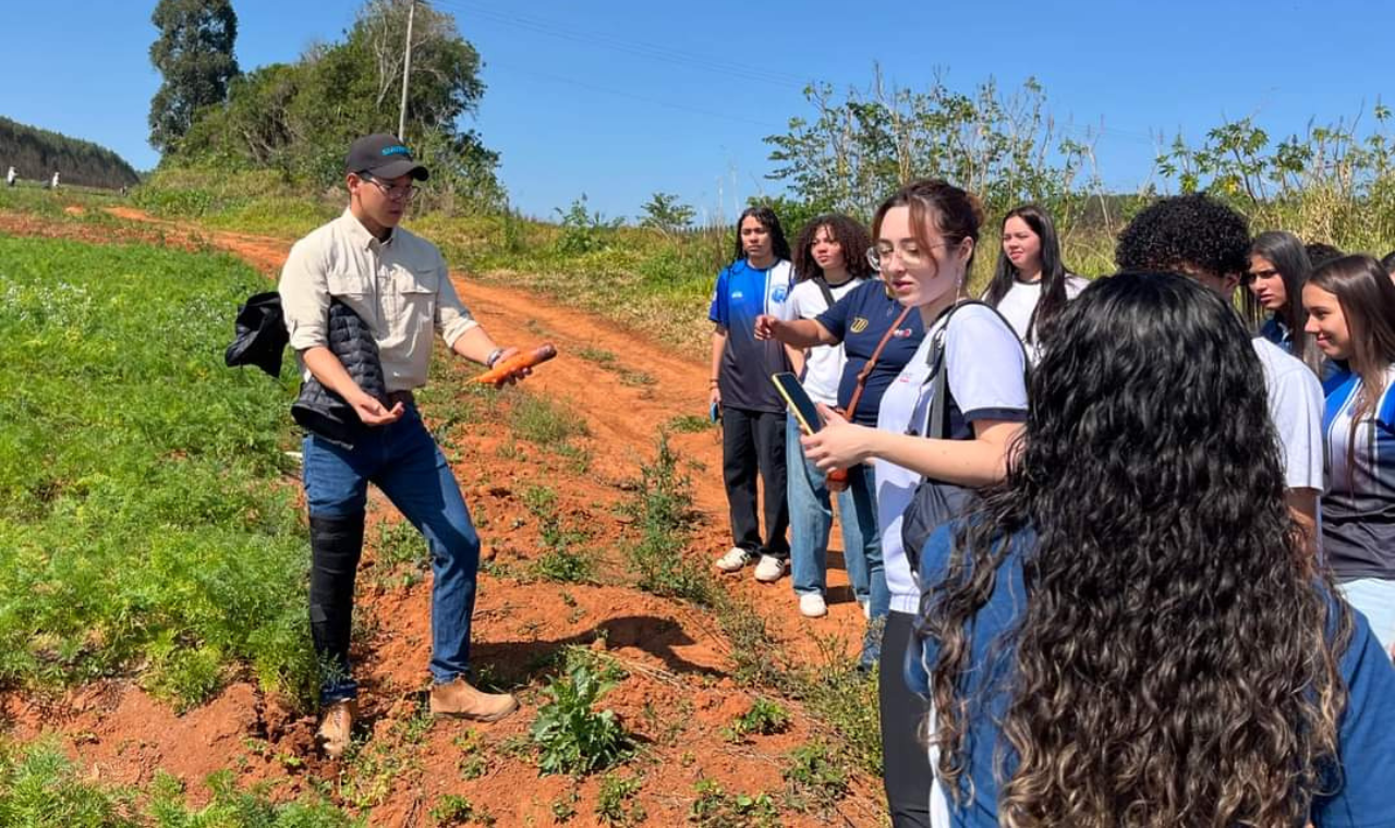 Visita técnica de agronegócio em Piedade