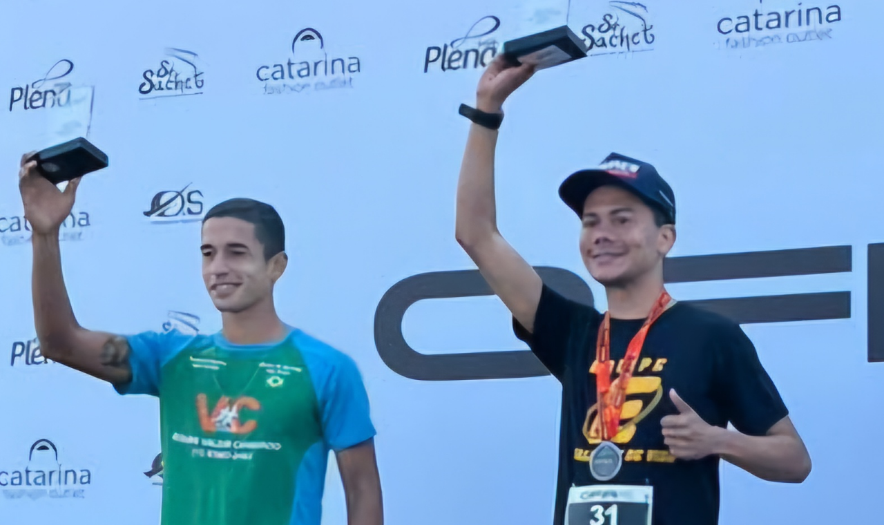 Carlos Vitor vence a corrida Outlet Catarina 5km com tempo impressionante