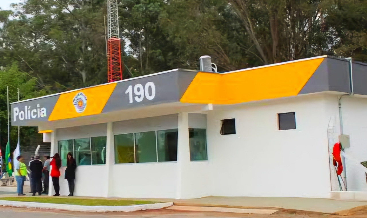 Policiais rodoviários salvam bebê engasgado em Piedade