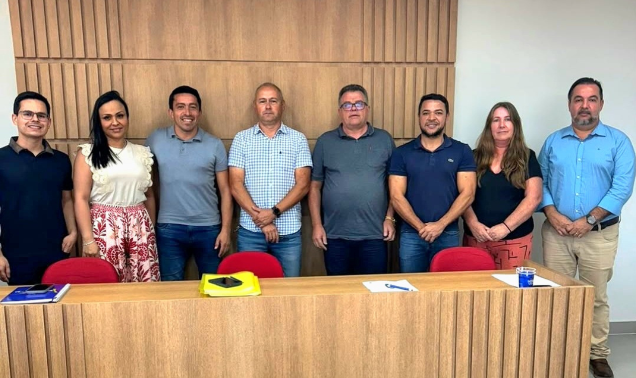 Prefeito Clayton Machado apresenta novo secretariado para Pilar do Sul