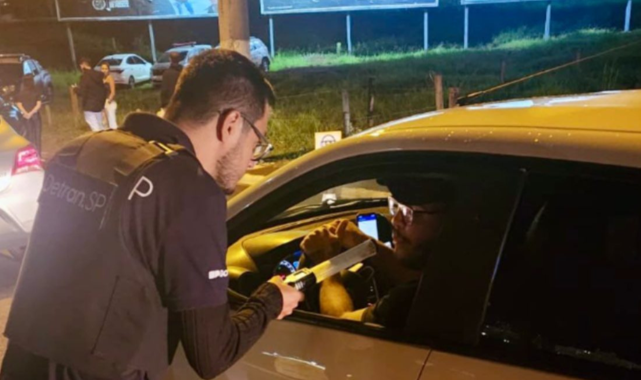Detran-SP fiscaliza 400 mil motoristas em 2024 contra álcool ao volante