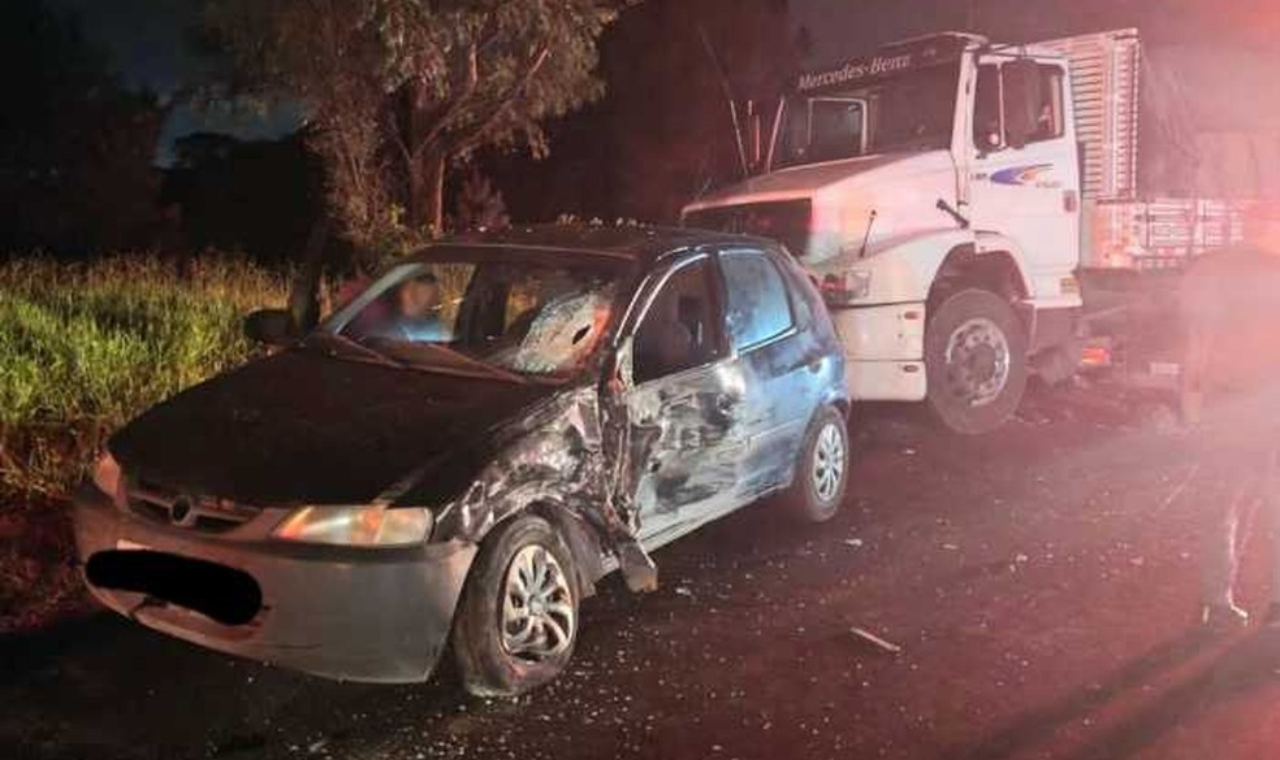 Motorista bêbado causa acidente na SP-250, em Piedade