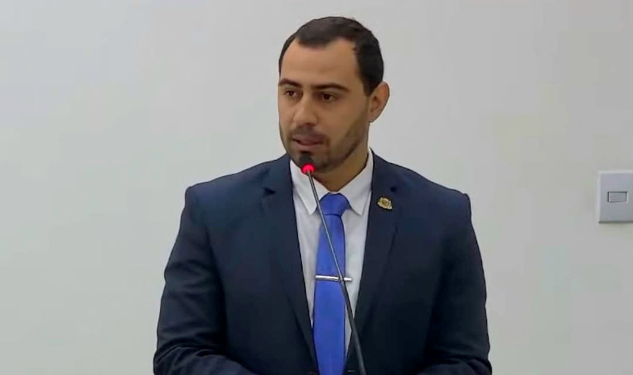 Vereador Wandi Augusto propõe mais transparência e ética na gestão pública