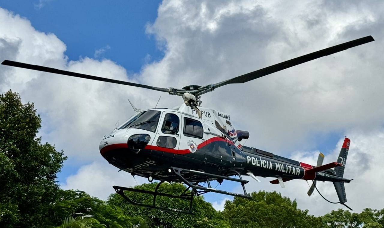 Bombeiros e Águia salvam idosa em trilha de São Roque