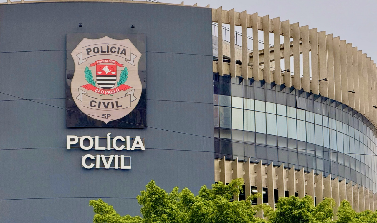 Polícia de SP impede crime contra morador de rua