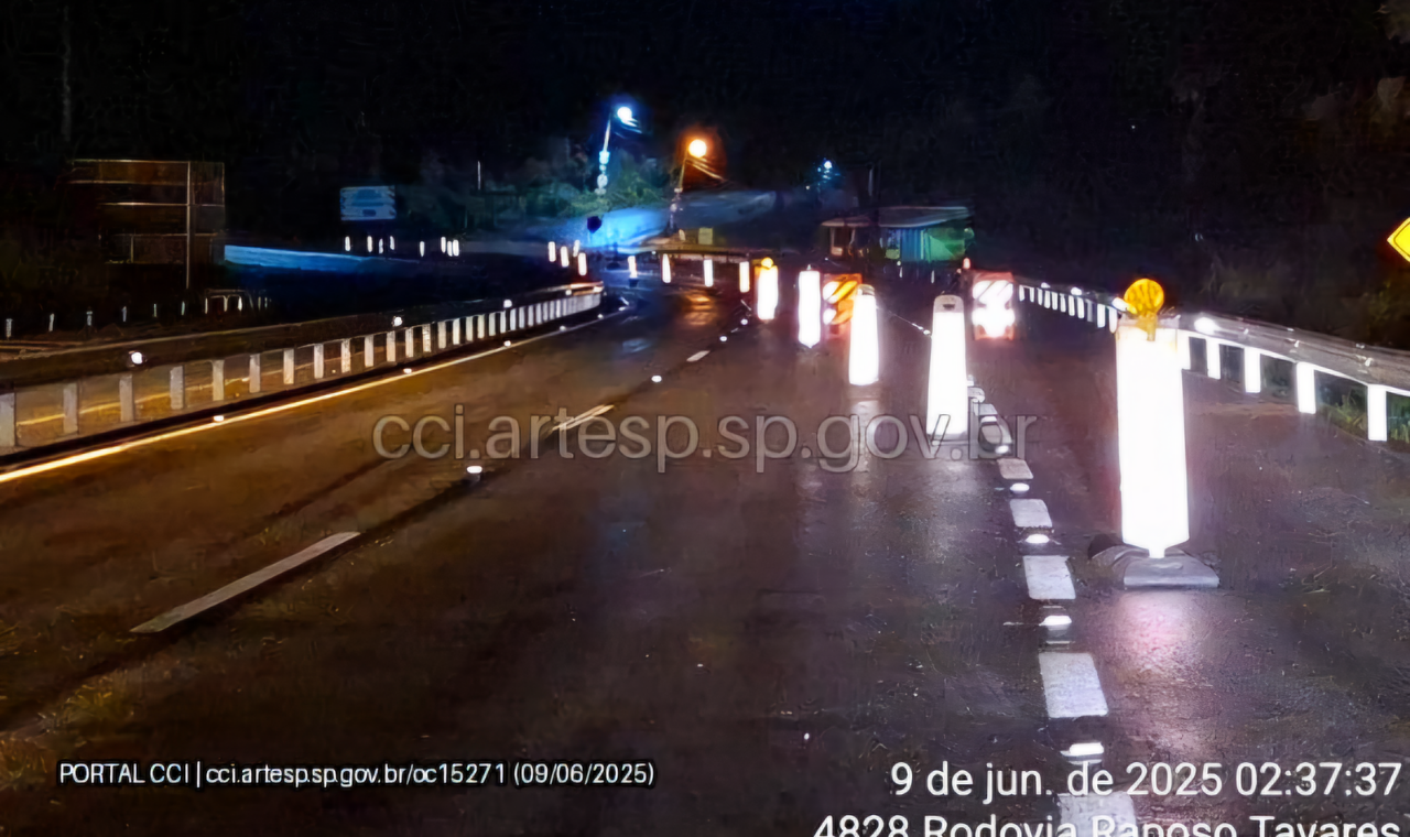 Pedestre morre após ser atropelado na SP-270 em Alumínio