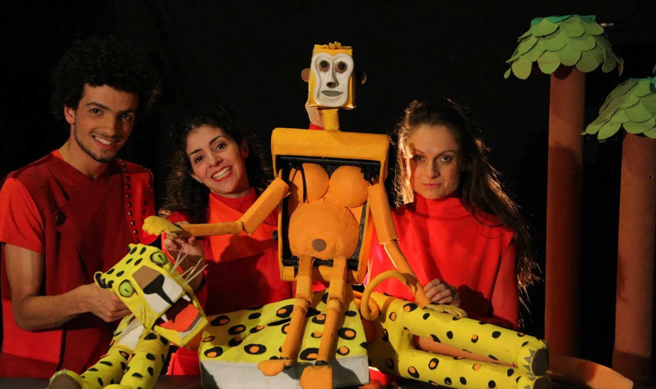 Teatro Portátil traz espetáculo “Bichos Vermelhos” para Piedade