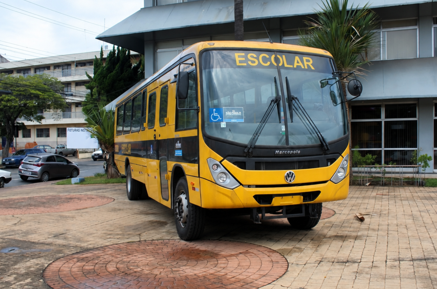 Furto em oito ônibus escolares compromete linhas em bairros de Piedade