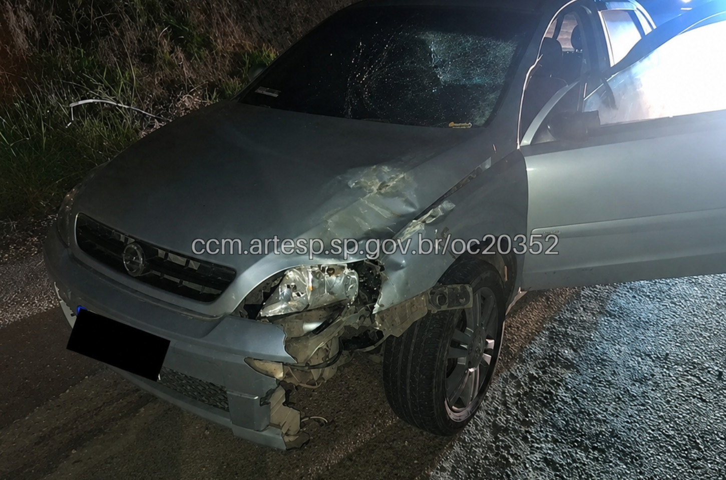 Pedestre morre após ser atropelado na Rodovia SP-250, em Ibiúna